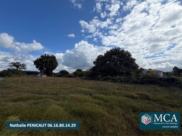 Terrain à bâtir à Léon (40550) — photo 1