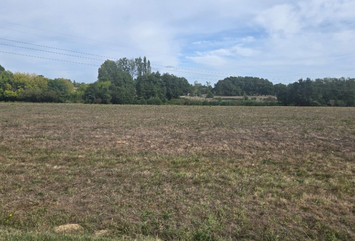 Terrain à bâtir à Reignac (33860) — photo 1