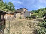 Maison en pierre D'env.102 m², véranda, 3 chbrs, dépendances — photo 4