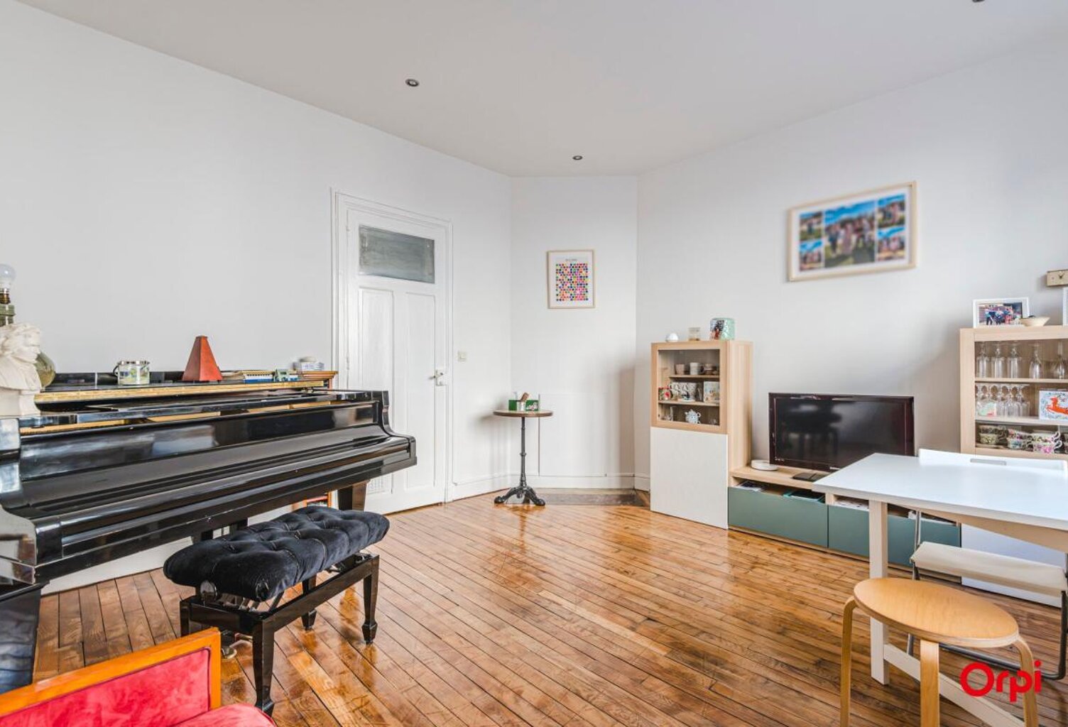 Appartement À Vendre — photo 1