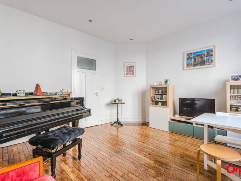 Appartement À Vendre — photo 1