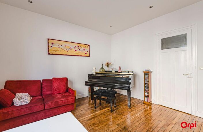 Appartement À Vendre — photo 2