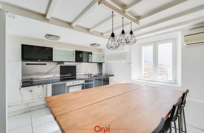 Appartement type 3 en duplex à proximité immédiate des facultés de saint Jérôme — photo 2