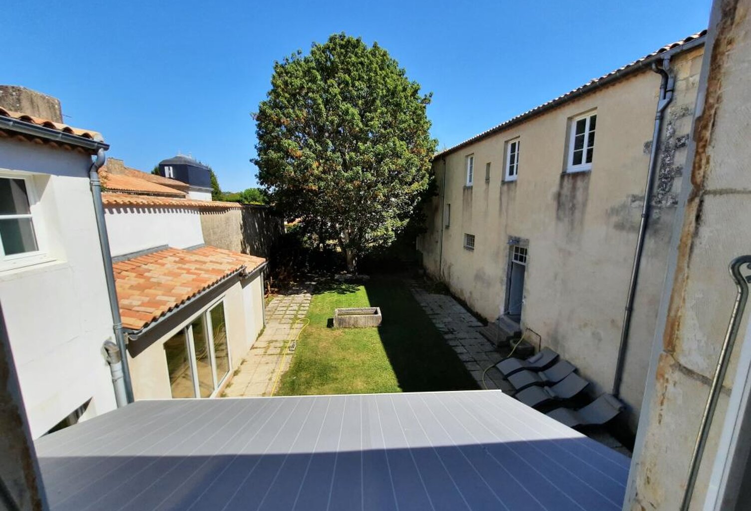Maison À Vendre — photo 1