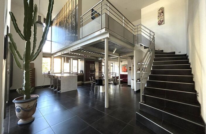 Appartement À Vendre - Loft de 130m² — photo 2