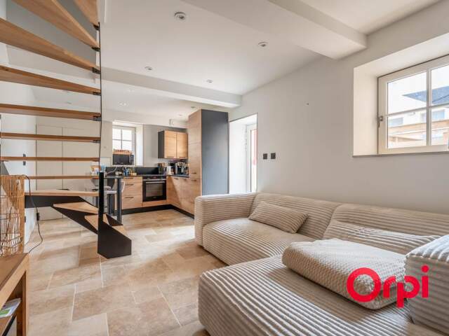 Charmante maison de village en pierres dorées entièrement rénovée — photo du bien