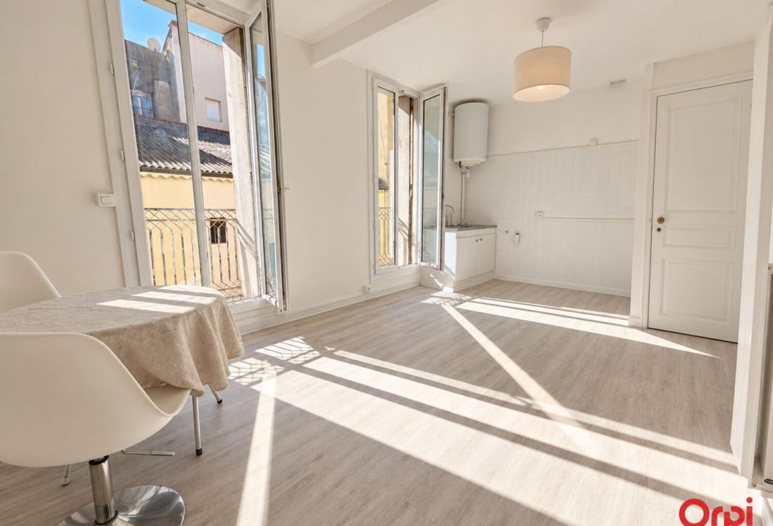 Vente BEZIERS Appartement 2 pièces avec garage — photo 1