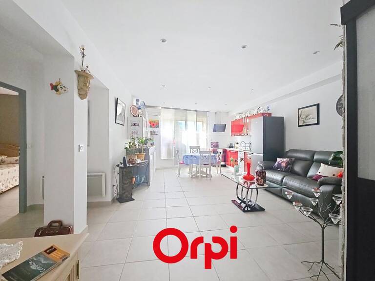 Bel Appartement À Vendre — photo 1