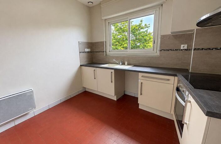 🏡 DAX – T3 de 61 m² avec balcon et grand garage, proche commerces et gare — photo 4