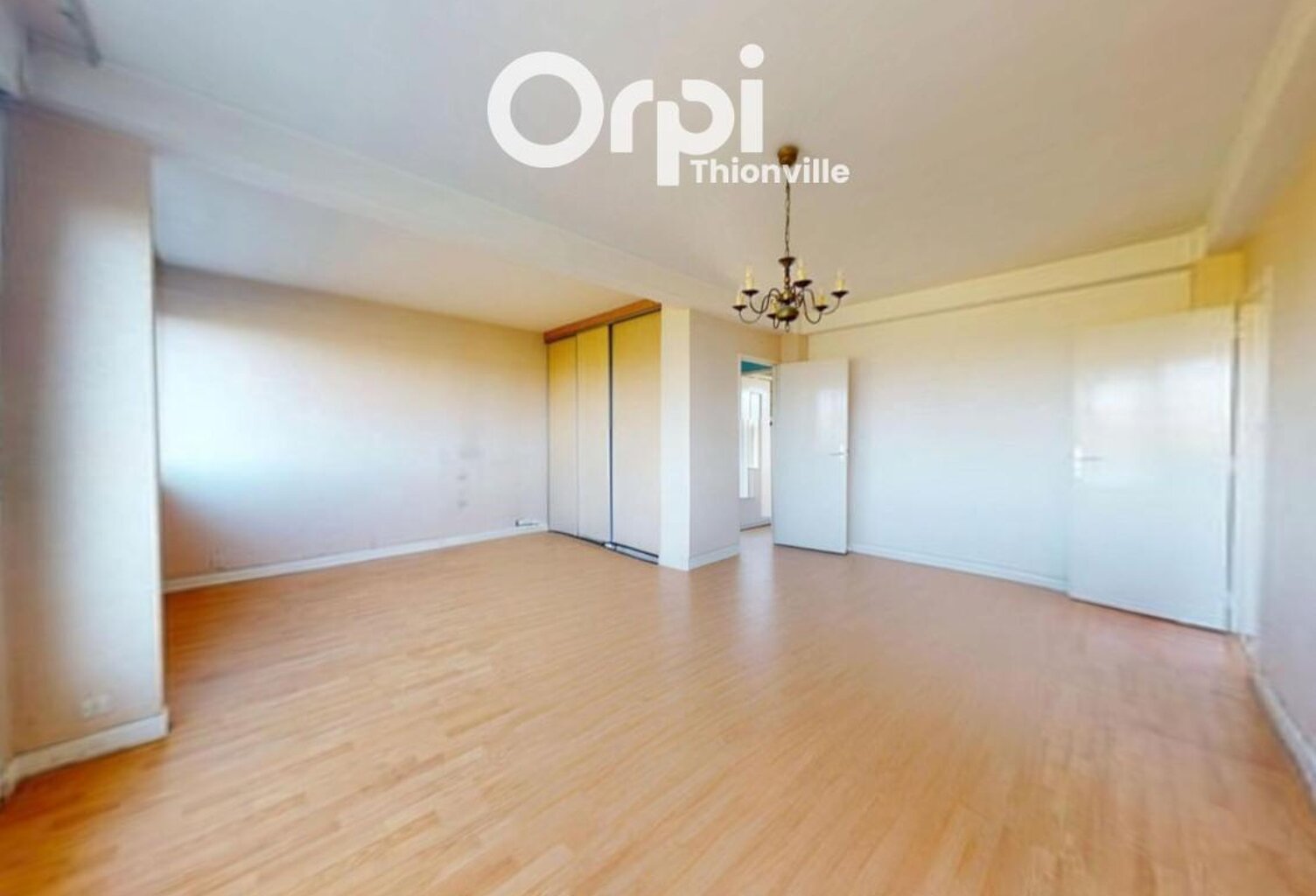 Appartement À Vendre — photo 1