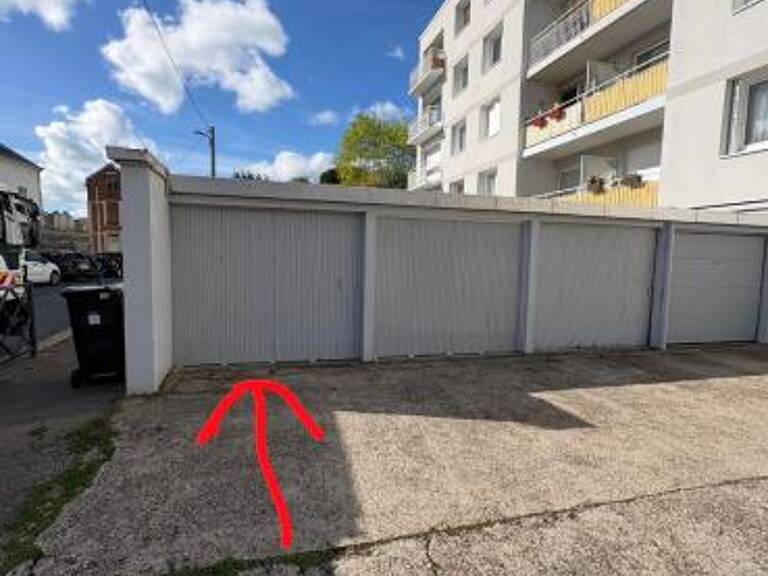 Garage - 17 rue Jean Charcot LE HAVRE — photo 1