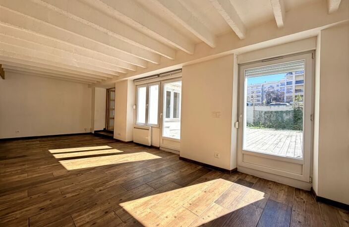 Rare à Saint-Julien-en-Genevois — Rez-de-terrasse d'exception de 102 m² (T3) — photo 2