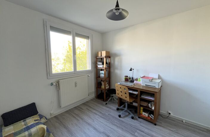 Dijon - Drapeau (Rue Lafayette) / T3 de 71m² avec parking — photo 5
