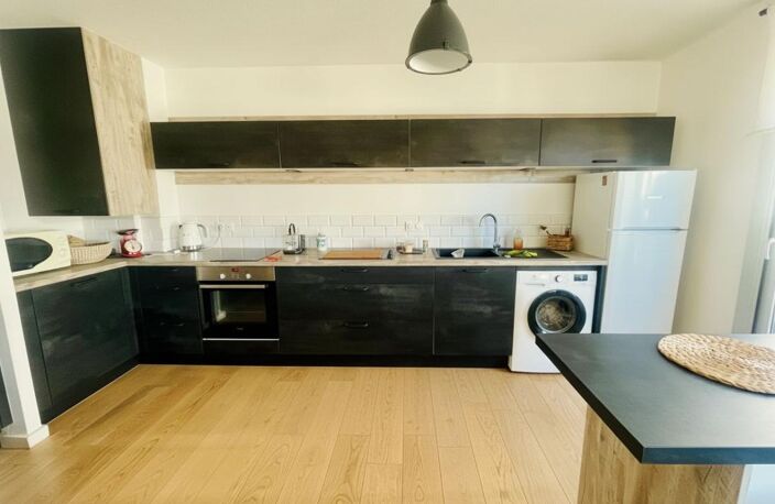 TOULOUSE, Rive gauche-casselardit-patte d'oie  – Appartement de type T3 lumineux, au calme, avec balcon et parking — photo 4