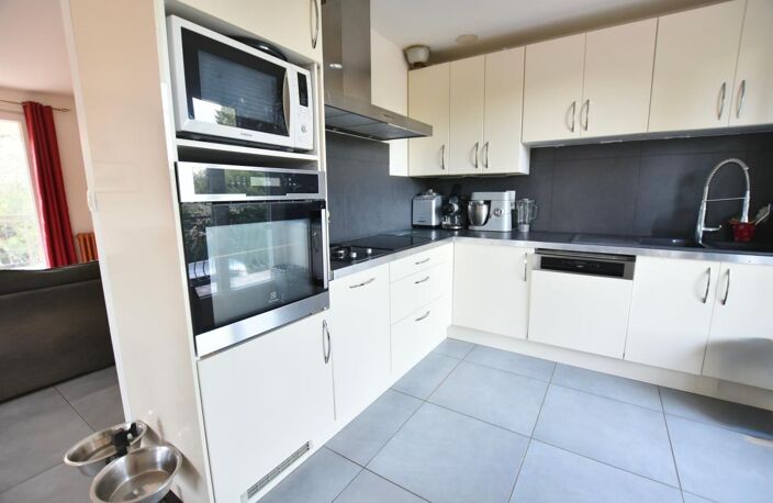 Maison T6 avec un fort potentiel À Vendre — photo 5