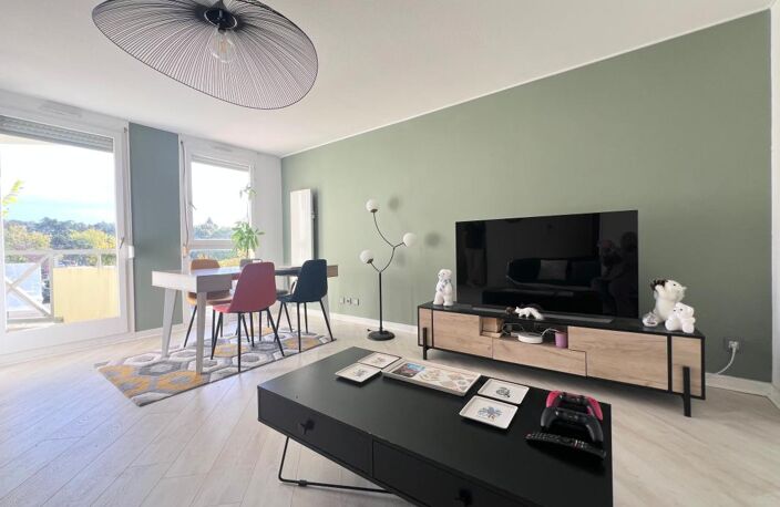 Appartement À Vendre — photo 2