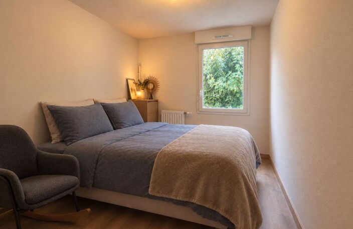 Appartement - Parking sous sol - Grand jardin — photo 3