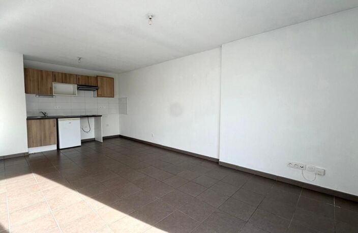 TOURNEFEUILLE, T2 de 41 m² avec parking — photo 4