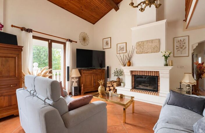 MAISON - 3 CHAMBRES - SOUS SOL COMPLET - PISCINE - POOL HOUSE - DREMIL LAFAGE — photo 4