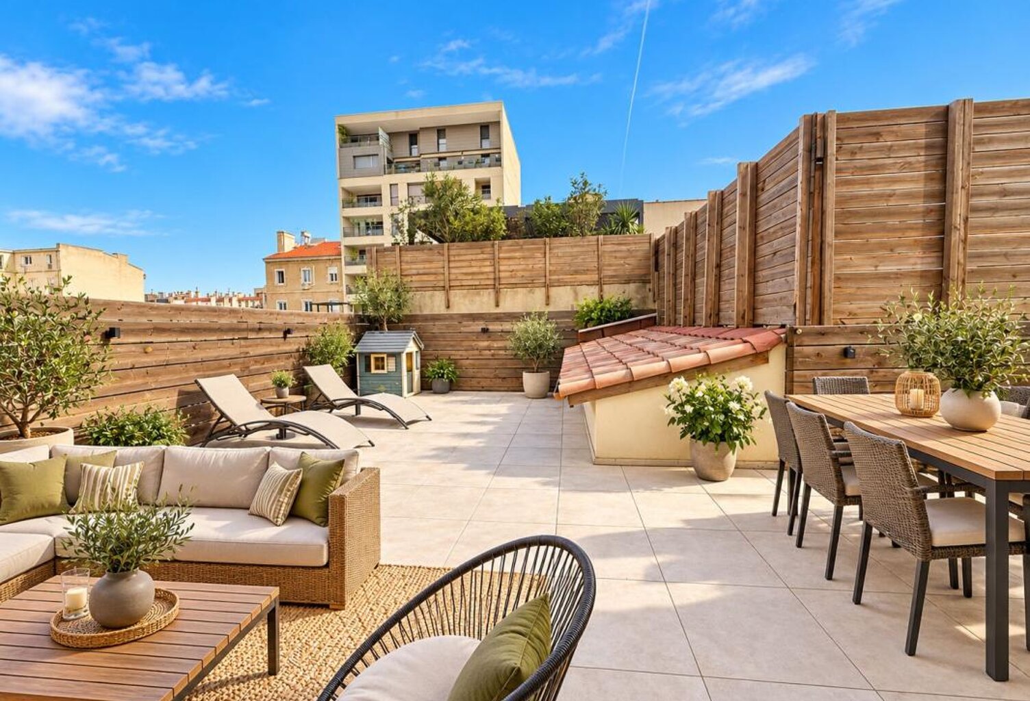 MARSEILLE 6ÈME – SECTEUR PRADO – APPARTEMENT T3 AVEC EXCEPTIONNELLE TERRASSE DE 85 M² — photo 1