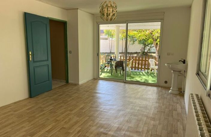 Maison de 189m2 à louer sur Saint-Armou — photo 4