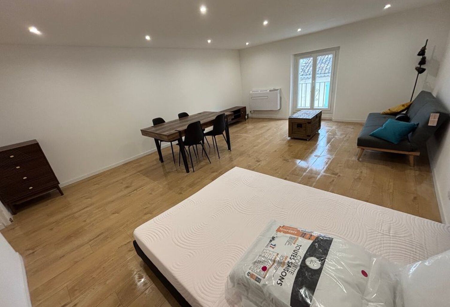 Studio de 46m2 à louer sur Le Puy-Sainte-Réparade — photo 1