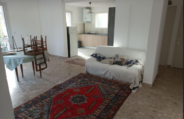 Appartement de 74m2 à louer sur Saint-Cyr-sur-Mer — photo 2