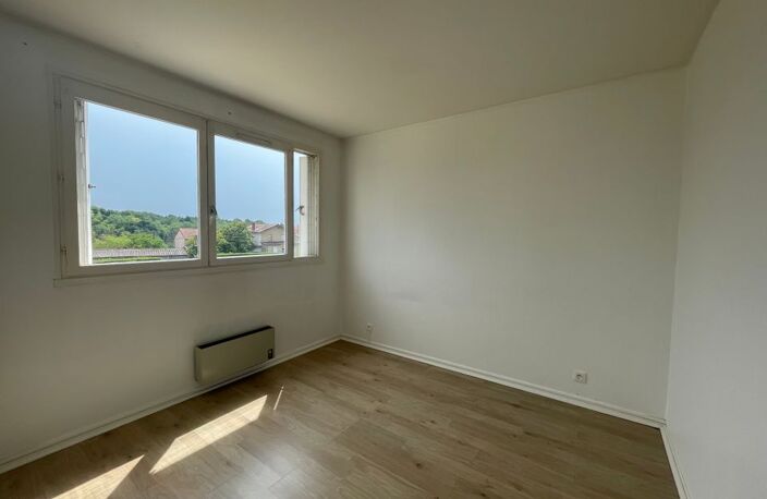 Appartement de 40m2 à louer sur Sathonay-Camp — photo 2