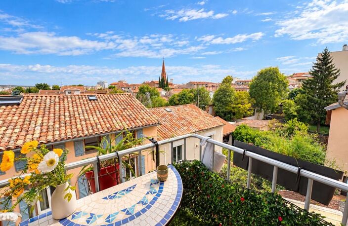 Toulouse Minimes Canal du Midi, appartement type 186 m² au sol, rénové, dernier étage, vue dégagée — photo 2