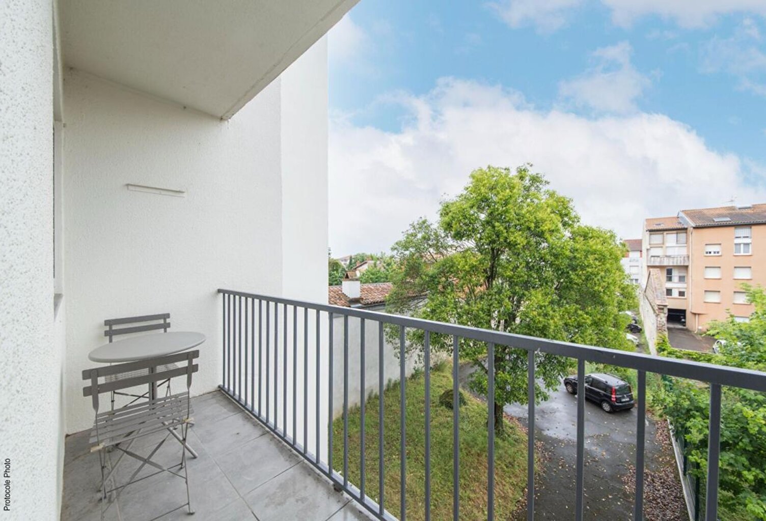 TOULOUSE – PATTE D’OIE -T2 Traversant de 53 m² avec ascenseur -2 balcons - parking et cave — photo 1