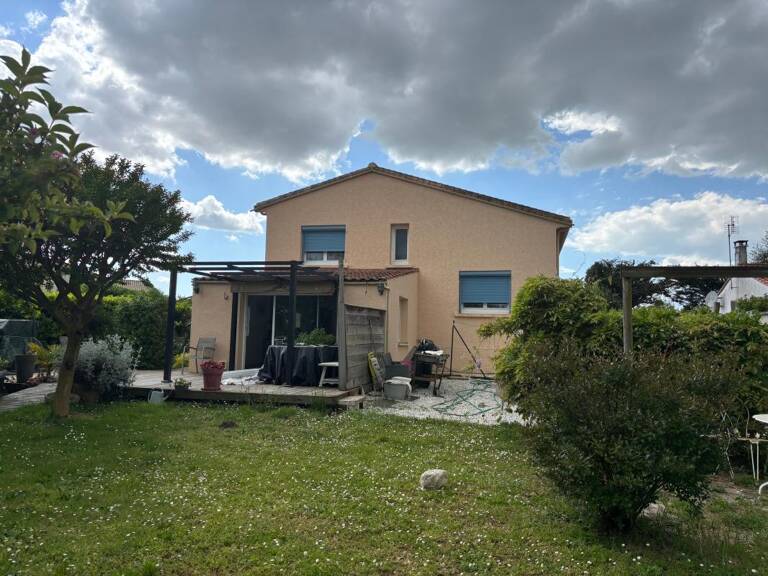 Maison Saint Just Luzac 127 m2 — photo 1