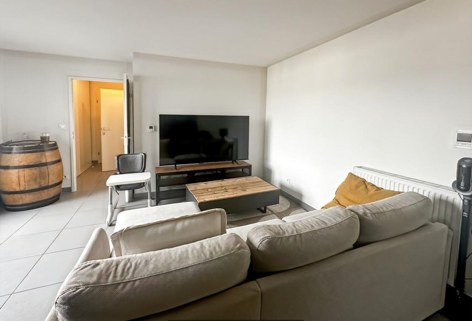JOUE-LES-TOURS - T3 à louer — photo 1