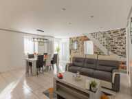 Maison de charme  – 110 m² – Vie de plain-pied et jardin paysagé — photo 3