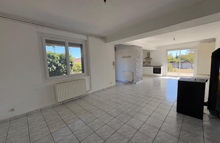 Maison 120 m² - 5 chambres - 837 m² de terrain - environnement calme — photo 2