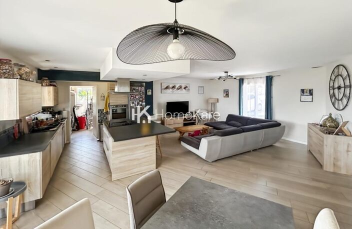 MAISON FAMILIALE T5 AU CADRE CHAMPETRE ! — photo 3