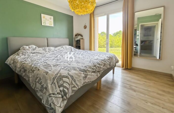 MAISON FAMILIALE T5 AU CADRE CHAMPETRE ! — photo 5