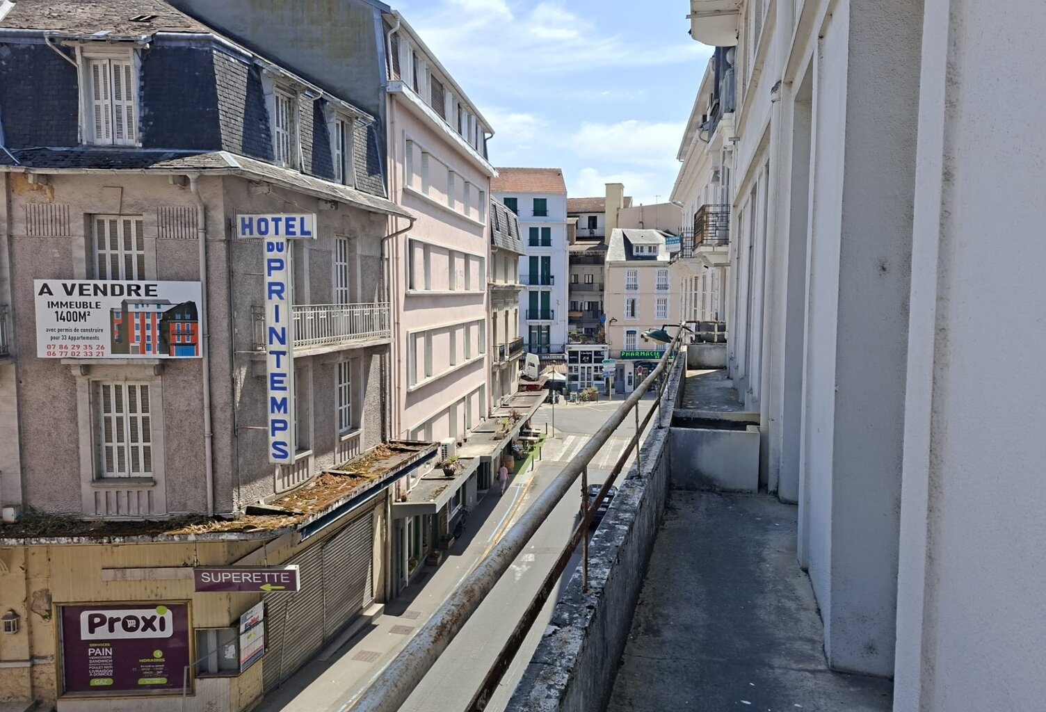Derniers appartements sur lot de plateaux plein centre à vendre LOURDES (65) — photo 1
