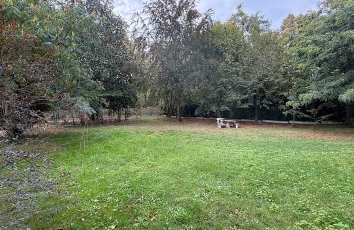 Propriété rare au bord de l'Eau Bourde GRADIGNAN 5 pièces 3 chambres + bureau sur un parc paysager — photo 3