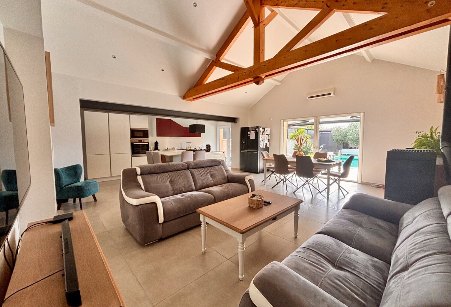 Maison 126 m² - 3 chambres - Piscine - CHALON SUR SAONE (71100) — photo 1