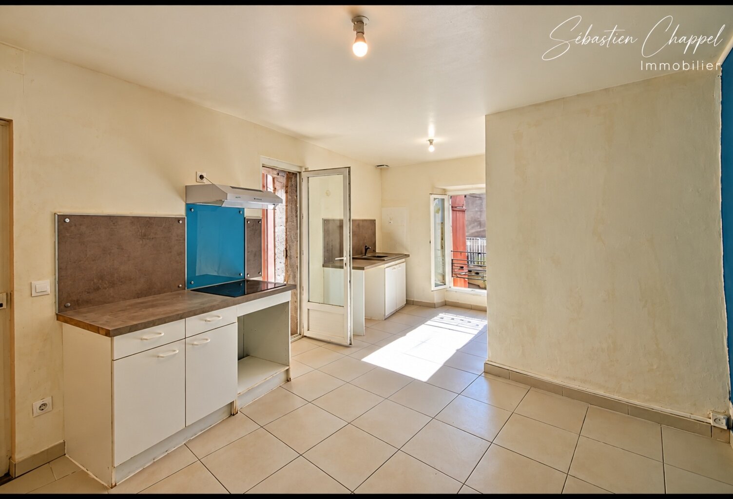MONTBLANC (34290) – IMMEUBLE AVEC REVENUS LOCATIFS ET POTENTIEL D’AMÉNAGEMENT — photo 1