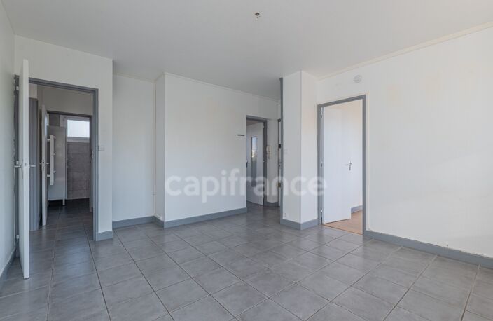 Appartement à vendre 4 pièces LYON 5EME ARRONDISSEMENT (69) — photo 5