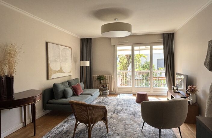 Appartement T4 de 83 m² – OULLINS CENTRE VILLE (69) — photo 2