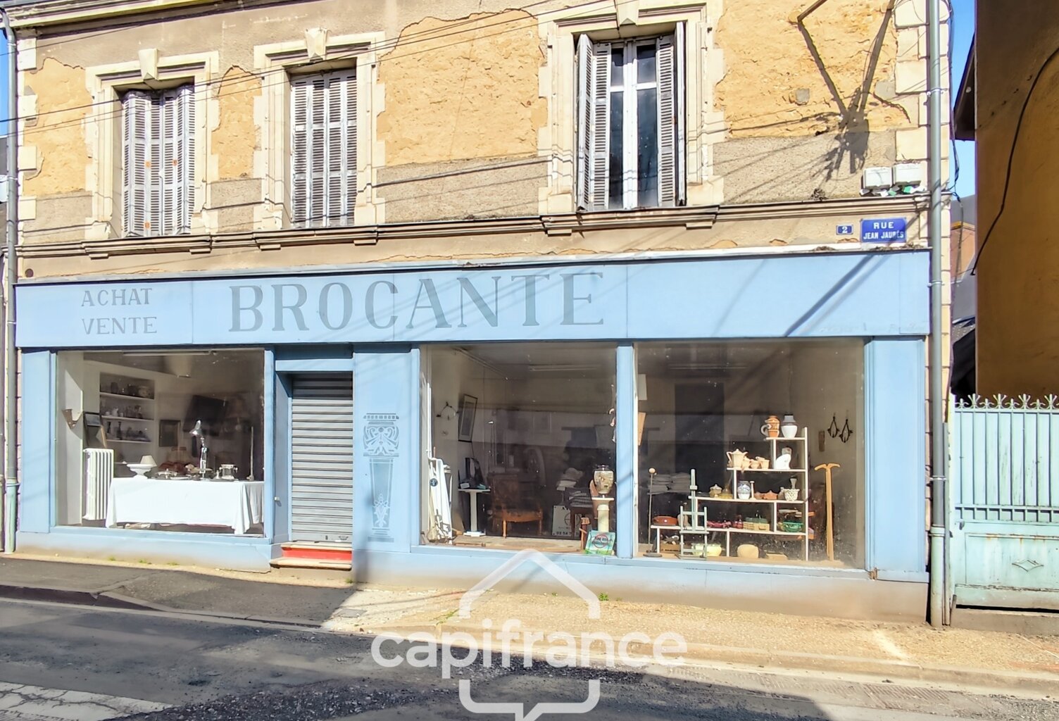 Local/bureau à vendre BESSE SUR BRAYE (72) — photo 1