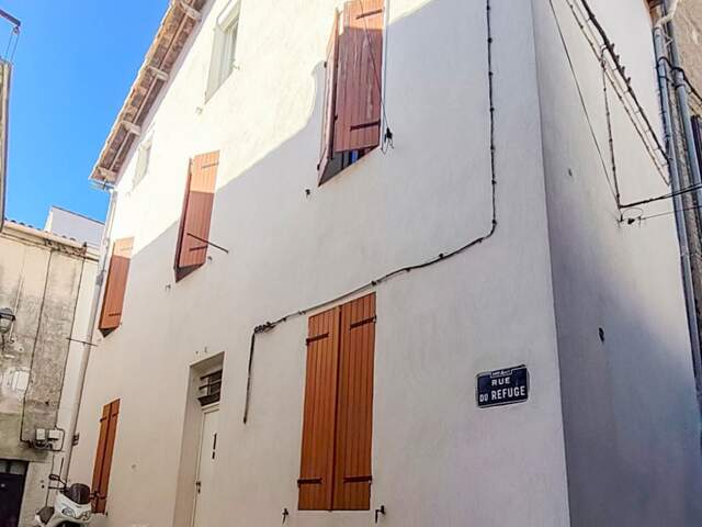 EXCLUSIVITÉ — LES CAMOINS — MAISON DE VILLAGE T5 DE 93 M² EN TRIPLEX, SANS TRAVAUX, AVEC POTENTIEL DE DIVISION — photo du bien