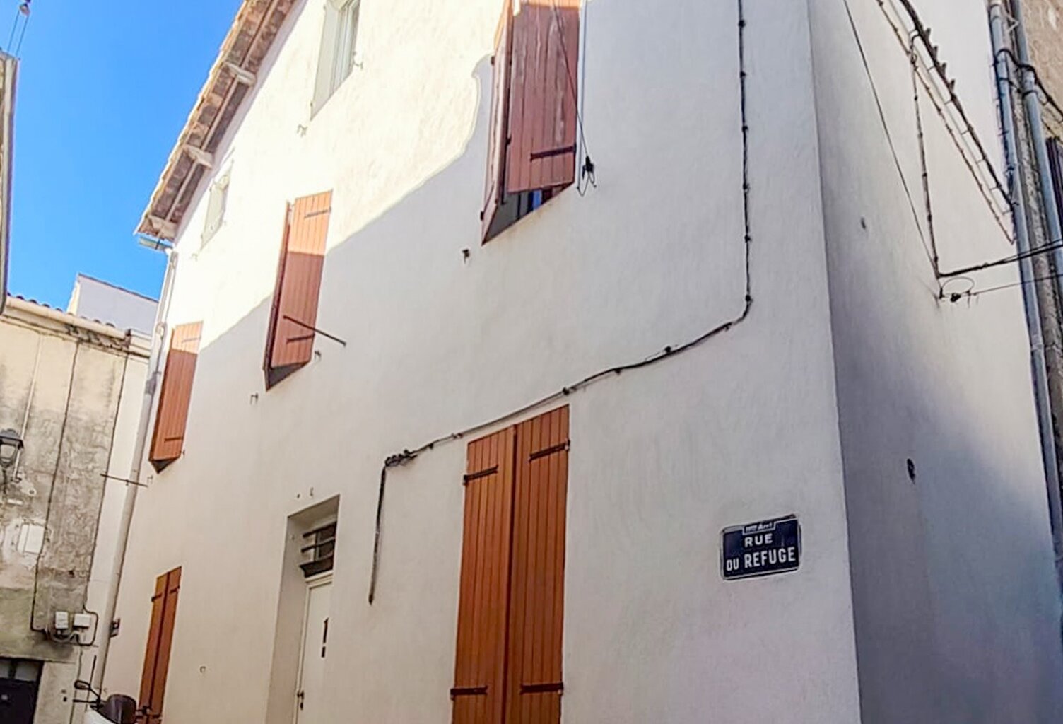EXCLUSIVITÉ — LES CAMOINS — APPARTEMENT T5 EN TRIPLEX DE 93 M², SANS TRAVAUX — photo 1