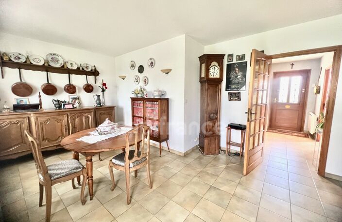 À VENDRE - SAINT MARTIN BOULOGNE - MAISON PLAIN-PIED - VERANDA - 3 CHAMBRES - GARAGE - JARDIN CLOS — photo 2
