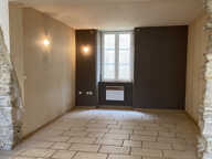 Charmante maison de village en pierre avec grange indépendante-2 chambres- L'ISLE SUR SEREIN (89) — photo 4