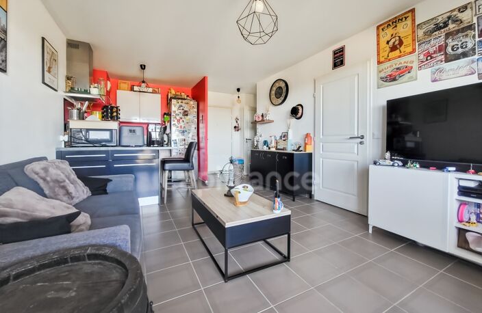Appartement T2 avec grand balcon et garage — photo 2