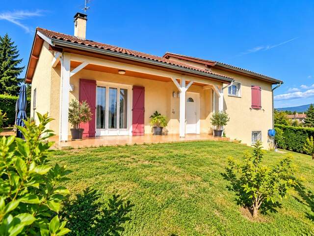 Maison avec sous-sol 3 chambres  RIGNIEUX LE FRANC (01) — photo du bien