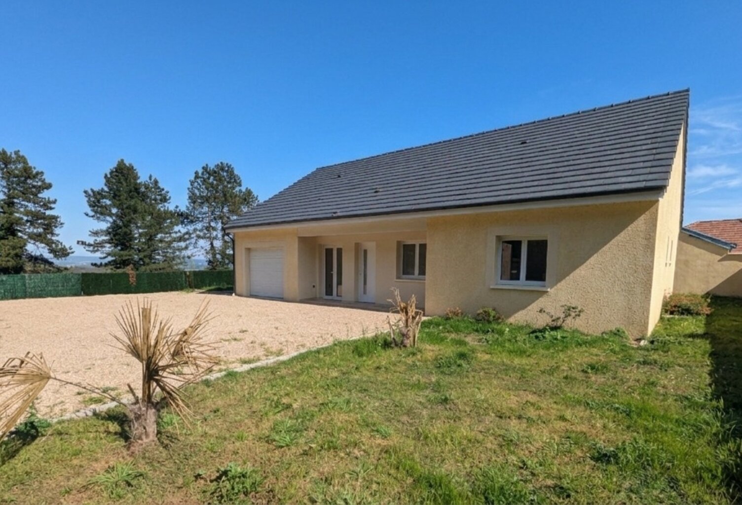 Maison à vendre SANVIGNES LES MINES (71) / terrain 867m² — photo 1